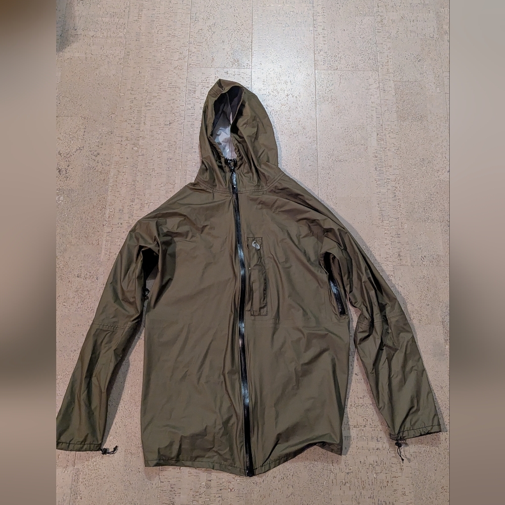 Zpacks Womens Vertice Rain Jacket XS Olive